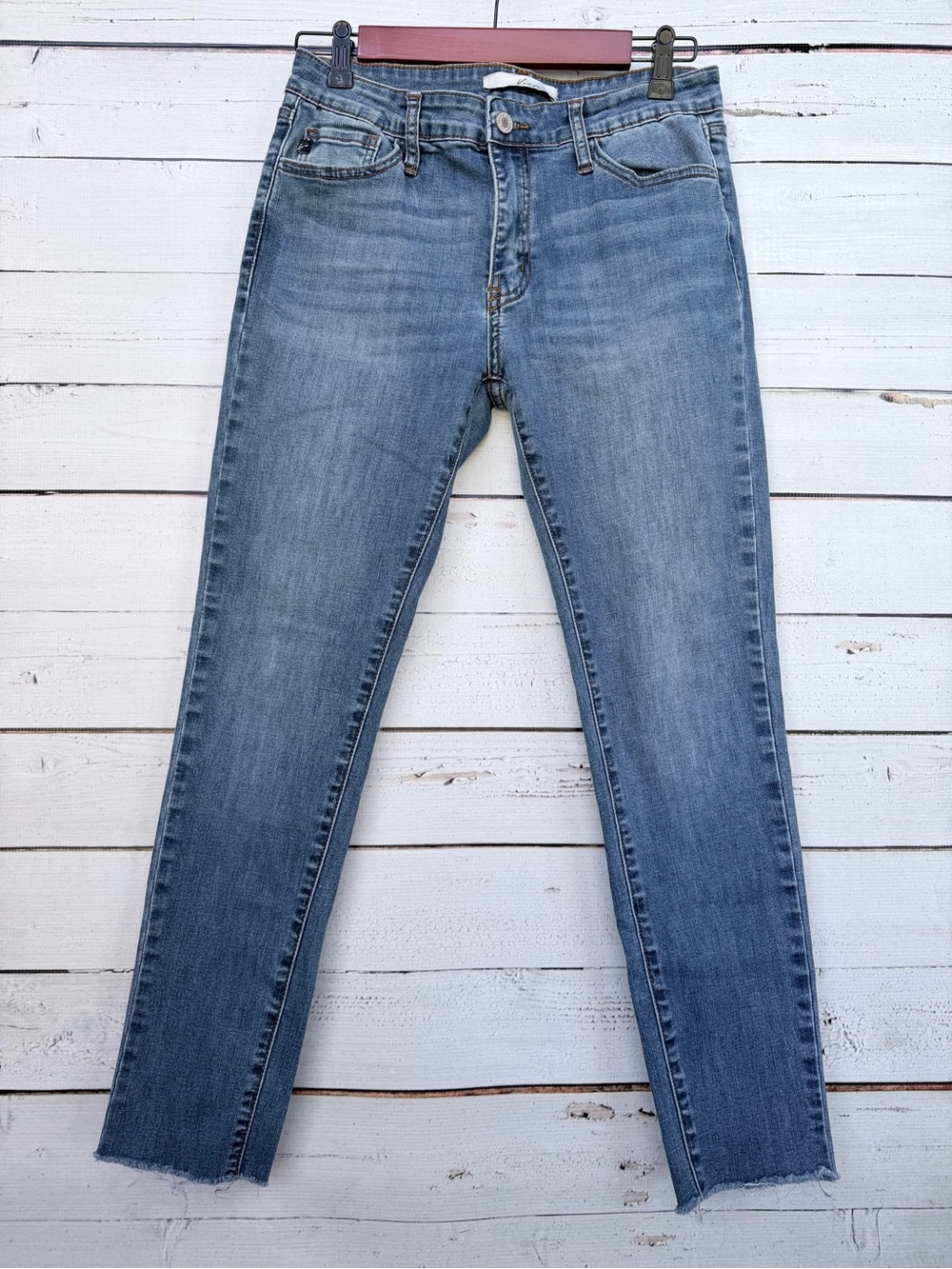 Kancan Los Angeles Raw Hem Skinny Jeans - Size 28 / W9